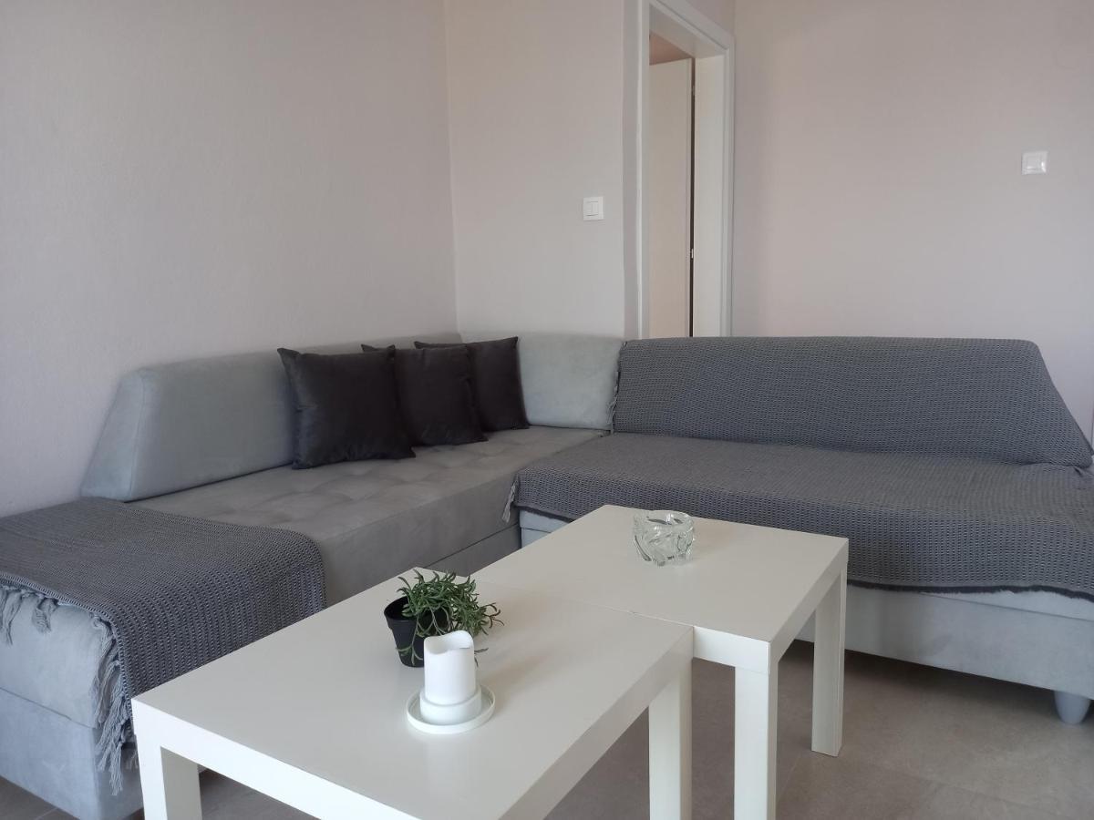 "Breeze" Front To The Sea - Hakidiki Villa Flogita Luaran gambar